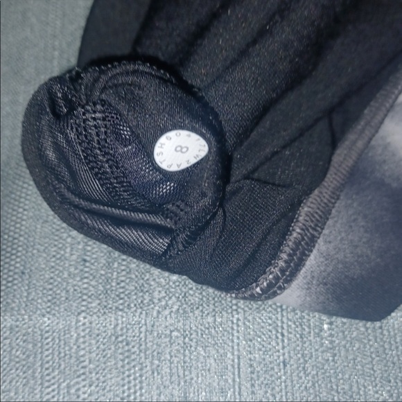 Lululemon - Picture 6 of 6